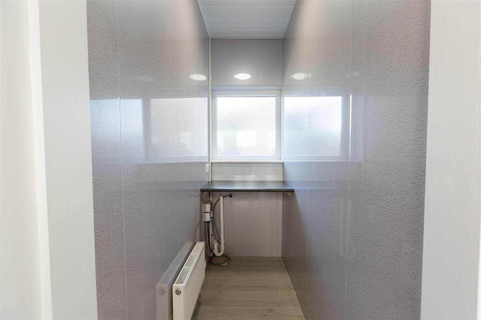 High Street, Clydach, Swansea, SA6 5LN